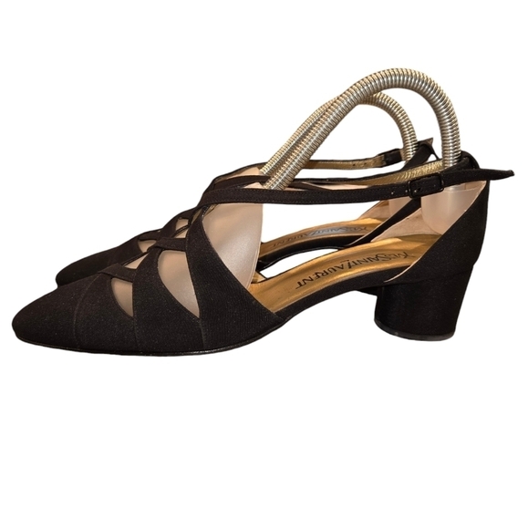 YVES SAINT LAURENT STRAPPY BLOCK HEELS. SIZE 8 - Picture 1 of 7